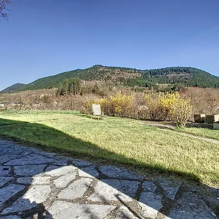 Authenticité, Jardin, Terrasse Et Vue Сasa de vacaciones